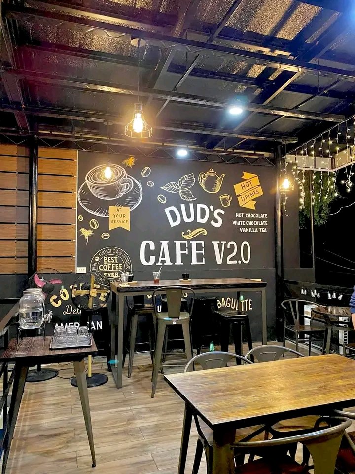 Dud's Café
